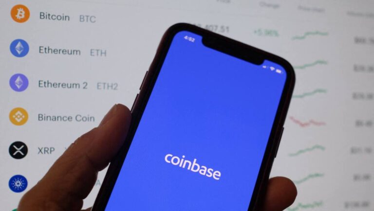 Following the Bitcoin surge, Coinbase's app is showing users a zero balance